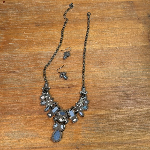 NEW Vintage Necklace & Earrings g Set - Picture 3 of 6